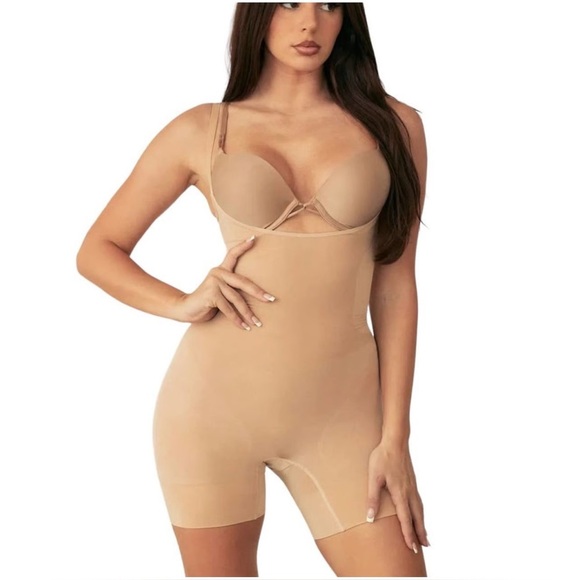 Pinsy Butter Sculpt Seamless Shapewear Bodysuit, Medium Beige, NWT - Picture 10 of 11